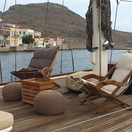 Asterixyacht-navigate To Greece,turkey And So More Bådhotel