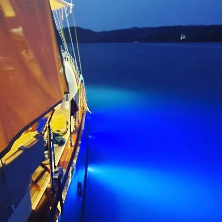 Botel Asterixyacht-navigate To Greece,turkey And So More *
